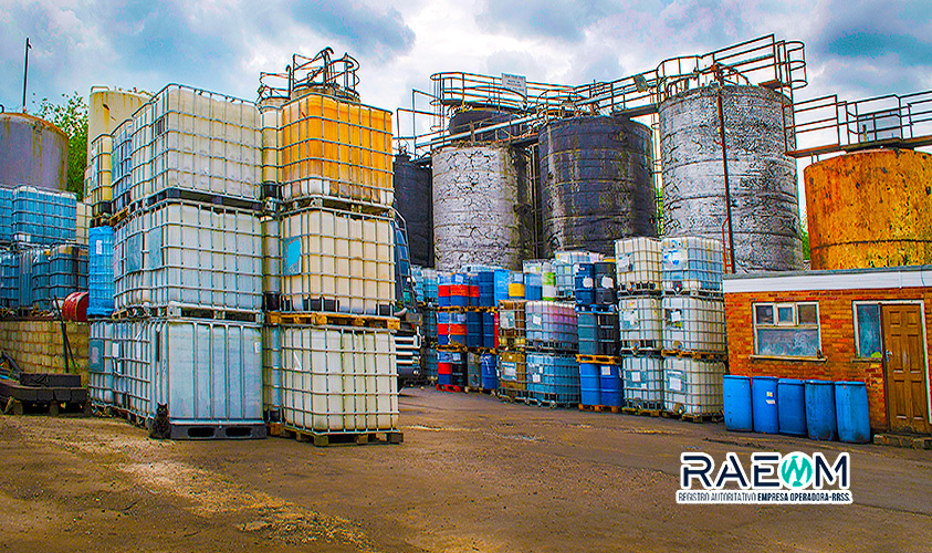 RAEOMINAM.COM RAEOMINAM RAEOM Registro Autoritativo de Empresas Operadoras MINAM, para transporte de Residuos Sólidos. Los titulares de actividades productivas, extractivas y de servicios que requieran aprovechar el material de descarte, el cual involucra cambios sobre las infraestructuras e instalaciones en las que se realiza la actividad, y cuenten con un instrumento de gestión ambiental aprobado por la autoridad competente, deben obtener la modificación del mismo, previo a su ejecución, en caso corresponda de acuerdo a los impactos ambientales negativos que puedan generar, conforme a lo establecido a lo establecido en la normativa del SEIA. Diagnóstico de la situación del manejo de los residuos sólidos de gestión municipal, que identifique los aspectos críticos y potencialidades del sistema de la gestión y manejo de residuos sólidos municipales. En el caso del Plan Provincial debe incluirse el diagnóstico de todos los distritos que integran la misma, incluyendo información sobre la presencia de pueblos indígenas u originarios, áreas naturales protegidas, zonas de amortiguamiento y/o área de conservación regional, hábitats críticos y ecosistemas frágiles, de corresponder, y el ámbito sobre el cual la Municipalidad Provincial tiene competencia para proveer el servicio de limpieza pública. Asimismo, el Plan Provincial debe incluir la identificación de áreas de acondicionamiento e infraestructuras de residuos sólidos de gestión municipal que se requieren a nivel Provincial. En el caso de la Declaración de Impacto Ambiental (DIA) para proyectos de inversión de infraestructuras de residuos sólidos, el titular de la infraestructura de residuos sólidos presenta su solicitud a la autoridad competente, adjuntando los siguientes requisitos de admisibilidad. En el caso del Estudio de Impacto Ambiental Detallado (EIA-d) para proyectos de inversión de infraestructuras de residuos sólidos, el titular de la infraestructura de residuos sólidos presenta su solicitud a la autoridad competente, adjuntando los siguientes requisitos de admisibilidad. En caso se encuentren ubicados en zonas en las cuales no exista infraestructura de residuos sólidos autorizada y/o EO-RS, deben establecer e implementar alternativas de gestión que garanticen la adecuada valorización y/o disposición final de los residuos sólidos. Datos del domicilio legal y/o de la ubicación del área de acondicionamiento, de la planta de operaciones y/o de la infraestructura de residuos sólidos no peligrosos, de corresponder. Copia simple de las licencias de funcionamiento vigente del domicilio legal, de la planta de operaciones, del área de acondicionamiento y/o de la infraestructura de residuos sólidos, según corresponda, expedida por la autoridad municipal respectiva, consignando un giro de negocio acorde a las operaciones a desarrollar. -Blog